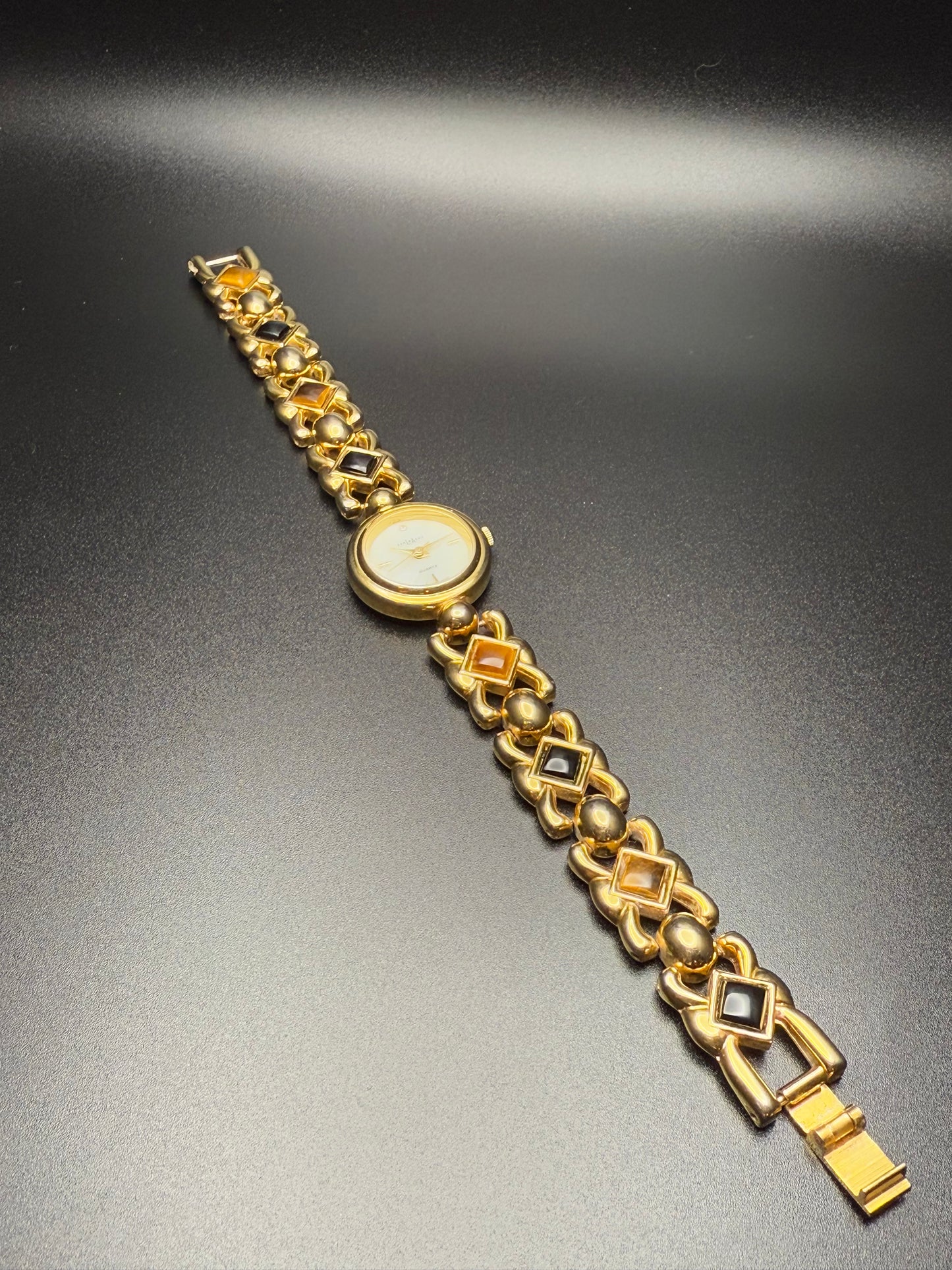 1995 L.A. Express Ladies Dainty Quartz Watch Ref. 128C / PC21