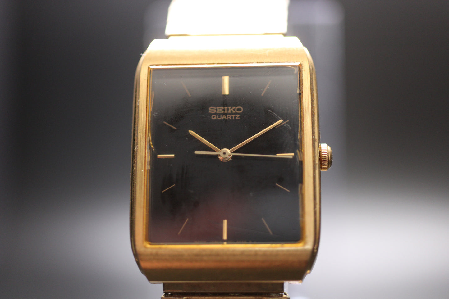 1998 Seiko Tank Quartz Ref. 270614