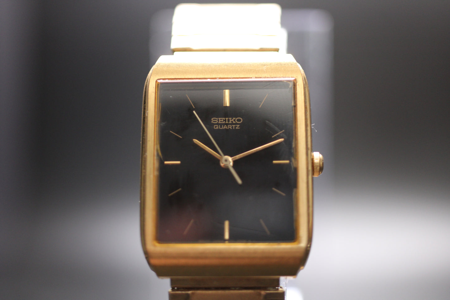 1998 Seiko Tank Quartz Ref. 270614