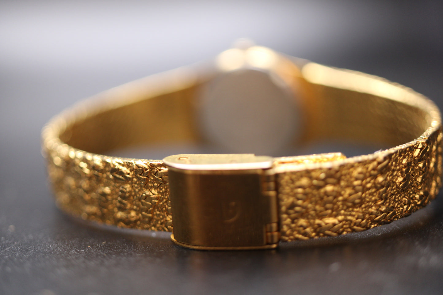 1990s Gruen Women's Diamond Gold Nugget Quartz Ref.259-2035