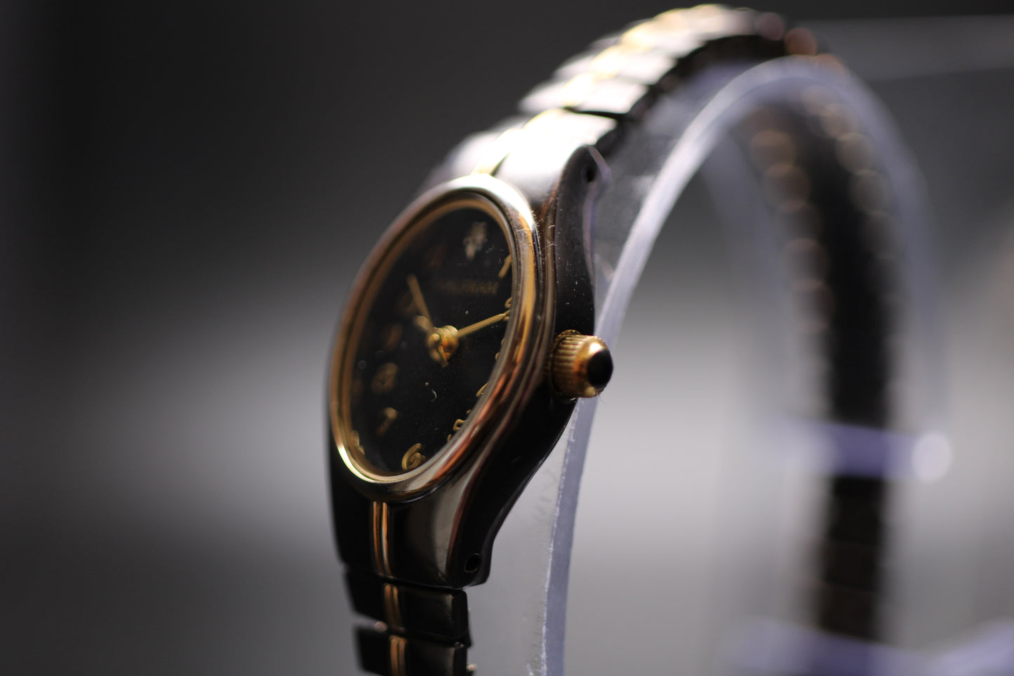 1998 Waltham Ladies Quartz Watch Ref. WAW023