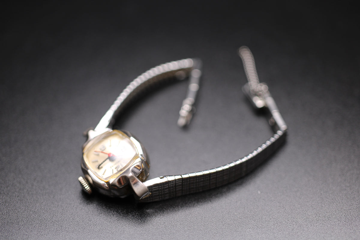 1960s Signal Ladies Mechanical Watch