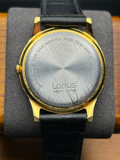 1987 Lorus Disney Mickey Mouse Quartz Character Watch Ref. V500-7848 HR1