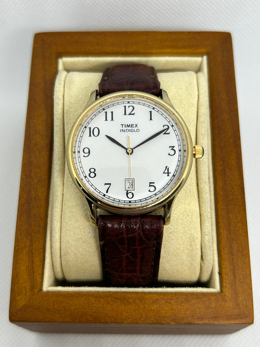 1995 Timex Date Window Gold Case White Indiglo Dial Quartz Watch