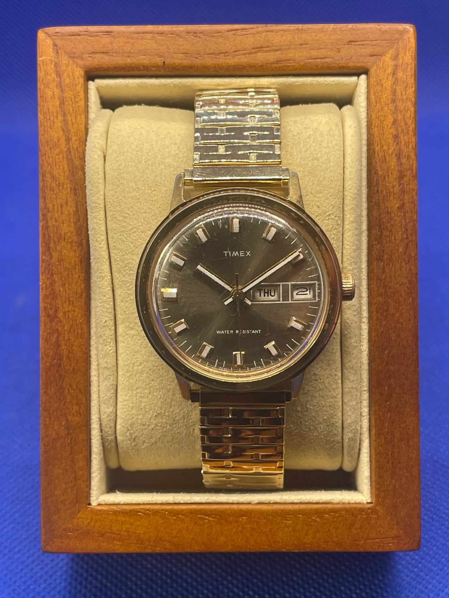 1976 Timex Gold Marlin Day/date Mechanical Watch Ref. 26861 02776