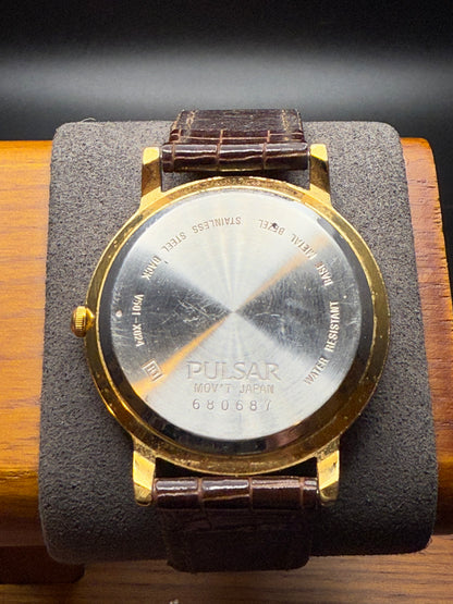 1987 Pulsar Golden Quartz Watch Ref. 608687