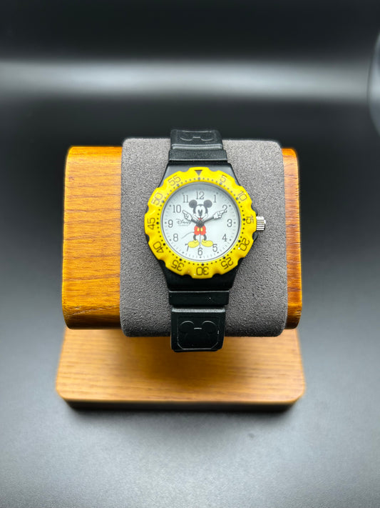 1995 Disney Time Works Mickey Mouse Quartz Character Watch Ref. 0795