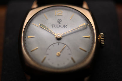 1940s Tudor 9ct Gold Small Seconds Mechanical Watch Ref. 7482