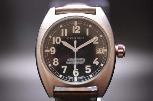 1995 Fossil Defender Quartz Watch Ref. DE-1508