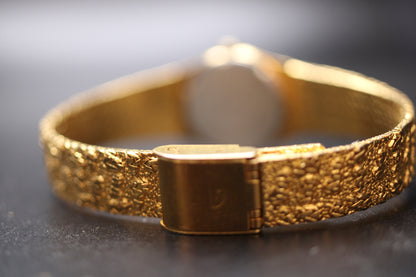1990s Gruen Women's Diamond Gold Nugget Quartz Ref.259-2035