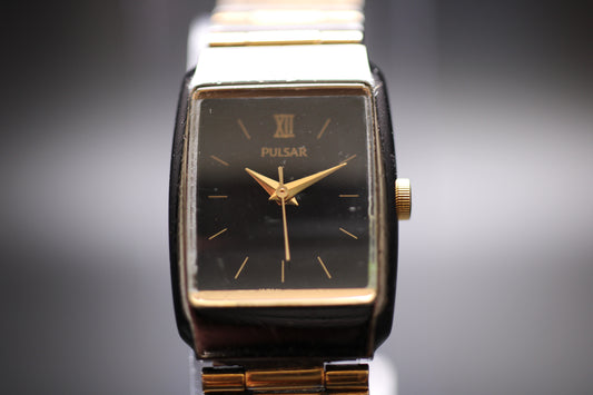 1990 Pulsar Women's Tank Quartz Watch Ref. 081246, V401-6080