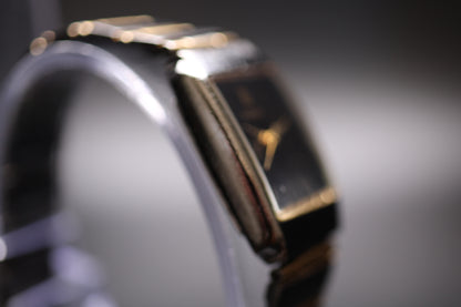 1990 Pulsar Women's Tank Quartz Watch Ref. 081246, V401-6080