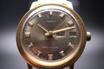 1976 Timex Day-date Marlin Sunburst Mechanical Ref. 268211