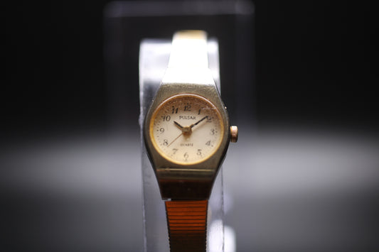 1986 Pulsar Ladies Quartz Gold Dress Watch Ref. 680998