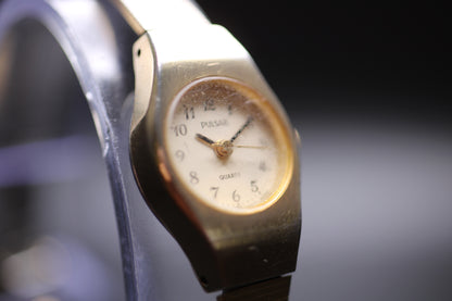 1986 Pulsar Ladies Quartz Gold Dress Watch Ref. 680998