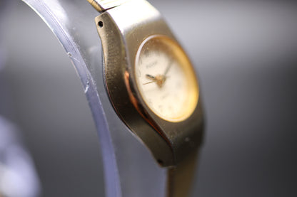 1986 Pulsar Ladies Quartz Gold Dress Watch Ref. 680998