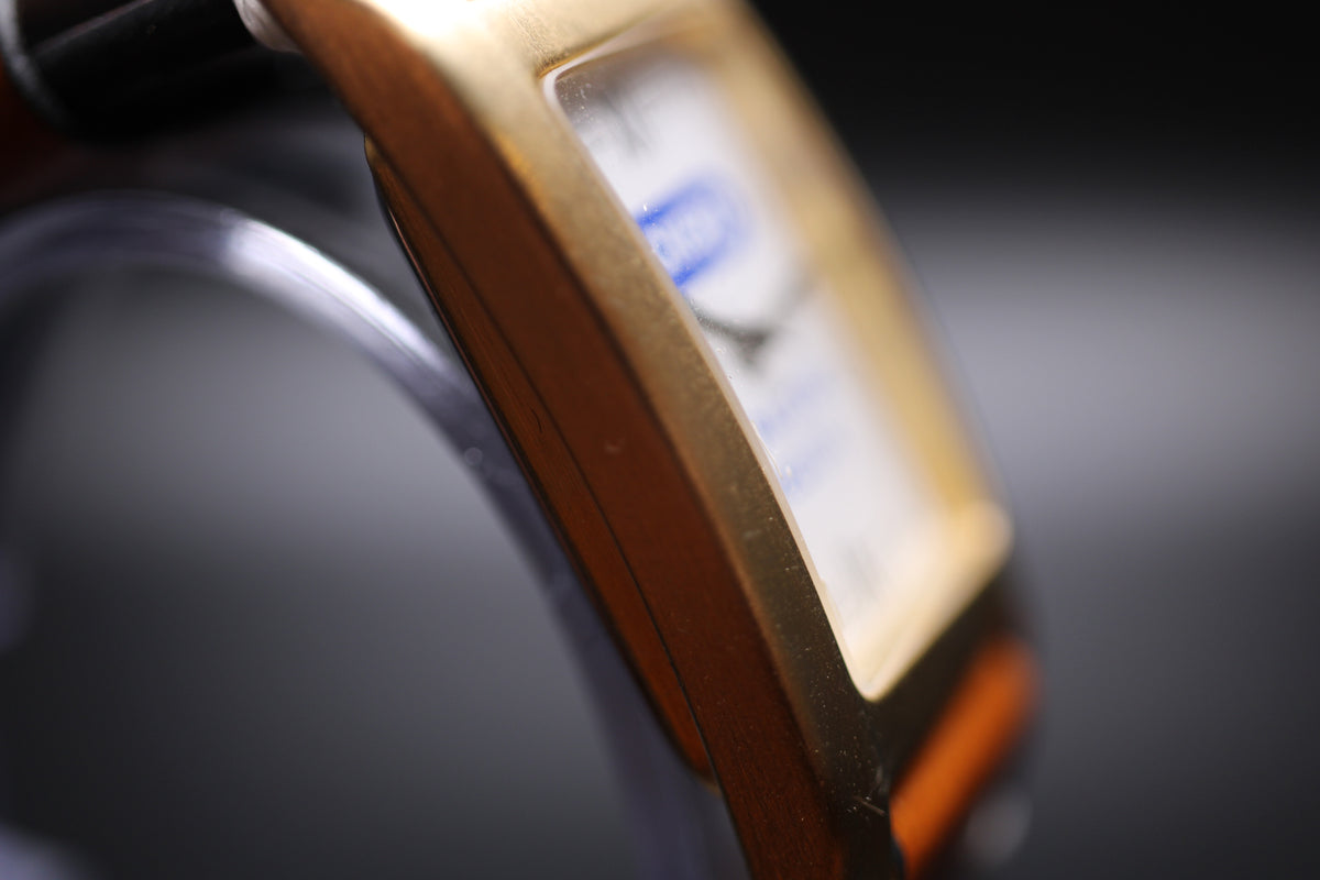 2000s Eckerd Pharmacy Promotional Gold Tank Quartz Watch