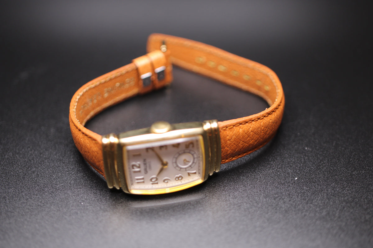 1990s Gruen Curvex Re-issue 10 Micron Gold Plating Small Seconds Tank / Tonneau Case Quartz Watch