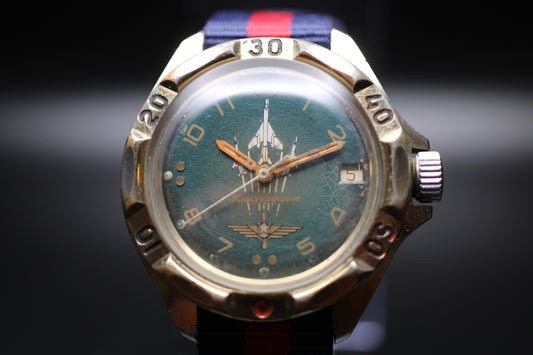 1990 Vostok USSR Komandirskie SU-24 Date Mechanical Watch