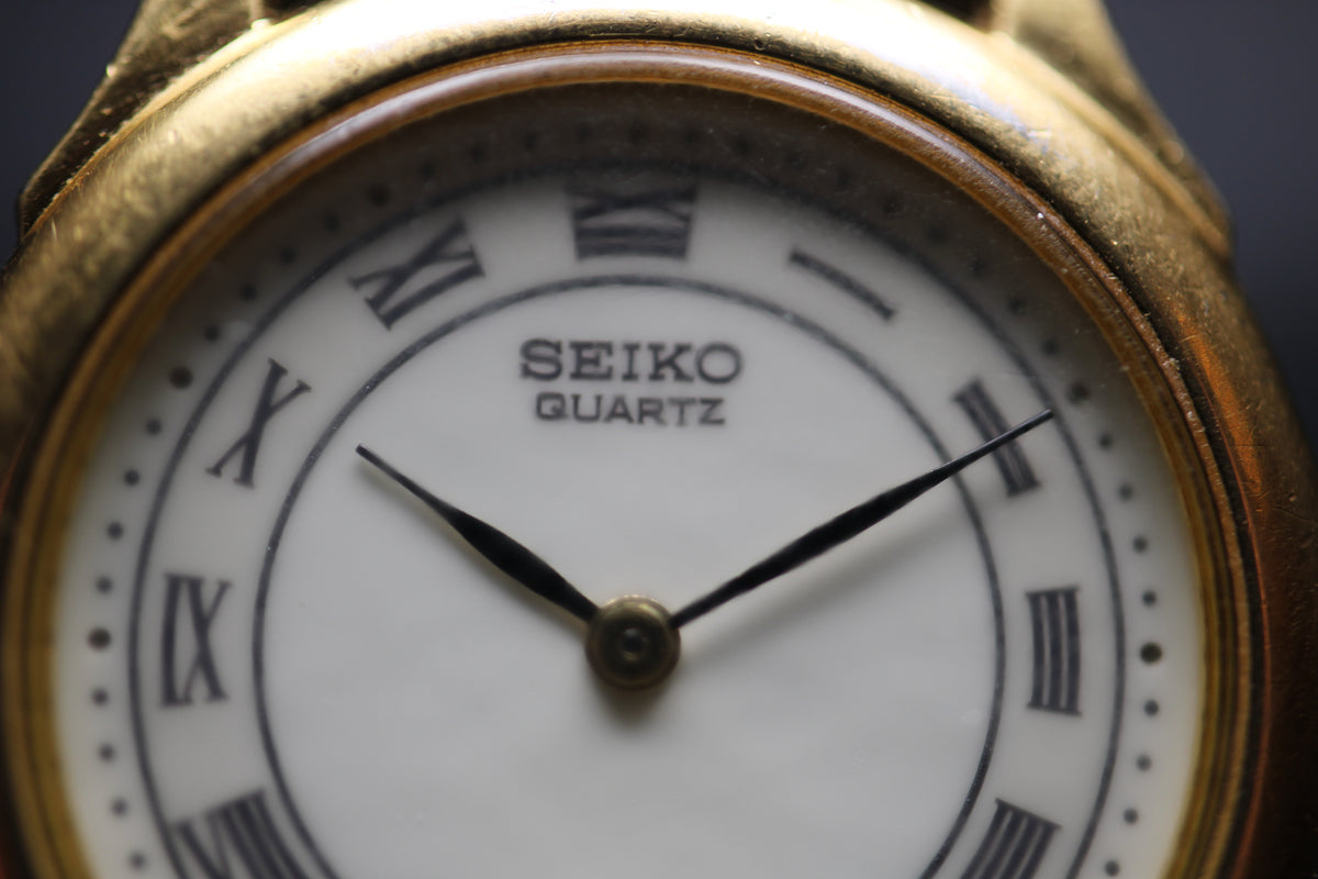 1990 Seiko Ladies Quartz Roman Numerals Ref. 001272