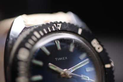 1972 Timex Ladies Electric Diver Ref. 811706972