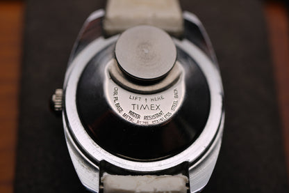 1972 Timex Ladies Electric Diver Ref. 811706972