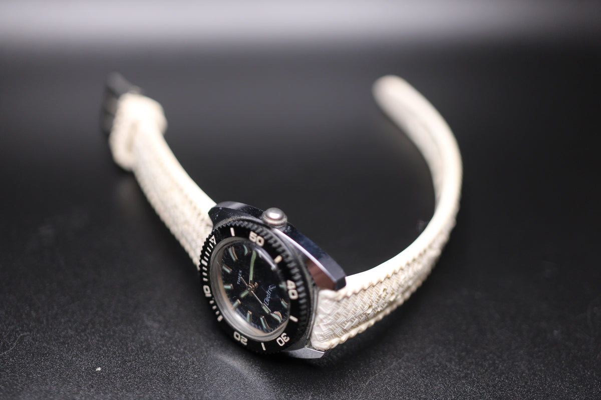 1972 Timex Ladies Electric Diver Ref. 811706972