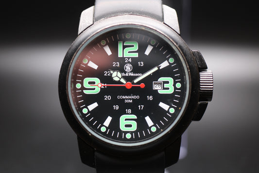 2012 Smith & Wesson Amphibian Commando Quartz Ref. SW-1100